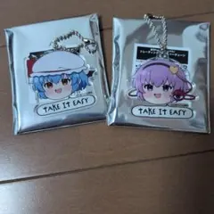 ラウンドワンコラボ 東方Project アクリルキーチェーン 2種セット