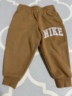 Item thumbnail for item c6f3148f-de78-456c-94c5-77a0f602f4b1