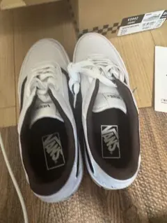VANS ISSAC V3942 ホワイト/ブラウン スニーカーのサムネイル