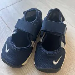 NIKEエアリフト ネイビー