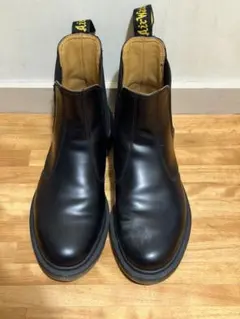 Dr. Martens ブラック サイドゴアブーツのサムネイル