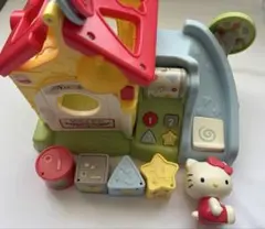 サンリオベビー バイリンガル森のおしゃべりハウス 赤ちゃんおもちゃ