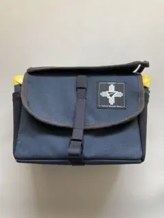 Item thumbnail for item 71b7f4cd-0bdd-4c22-a8e9-28d6572dce7b