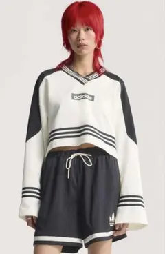 adidasブロッキング クルーネック スウェットシャツ | Mercari