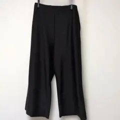 黒 ガウチョパンツ ストレッチ素材