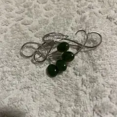 シルバー925 葉と緑の石 ブローチ