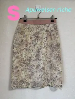 Apuweiser-riche 花柄タイトスカート S