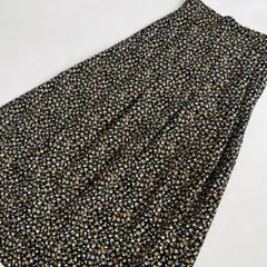 【美品】大人可愛い＊小花柄 Aライン ロングスカート ウエストゴム ポケット付