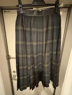 新品！緑のチェック柄プリーツスカート