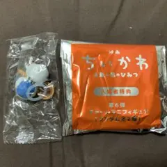 ちいかわ　映画　入場者特典　第6弾　チャームミニフィギュア　ちいかわ&ハチワレ