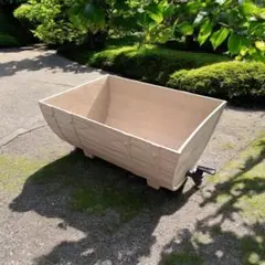 ワイン樽型メダカ飼育プランター　40サイズ コック付き　ベージュorブラウンのサムネイル