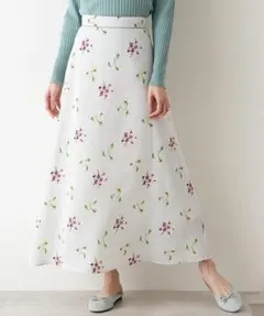 【NATURAL BEAUTY BASIC 】ドット柄 花柄 ロングスカート