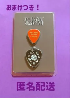 2026年最新】SUGA GUITAR PICK NECKLACEの人気アイテム - メルカリ