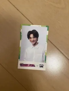 Item thumbnail for item e7a98729-dff6-42ab-b9e8-c18c0d0285c3