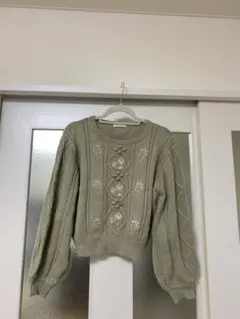 【オリーブデオリーブ】　オリーブグリーン 花柄刺繍 ニットセーター　Fサイズ