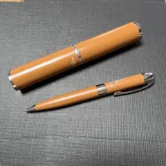 東京ディズニーリゾート プーさんボールペン とケース