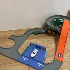 Item thumbnail for item 60f72c15-a643-433f-a38c-3e6d7efaf1e3