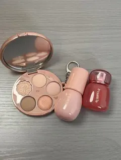 まとめ売り fwee アイシャドウ、リップ、グロス