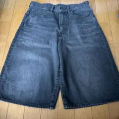 ダークグレー ワイドデニムショートパンツ