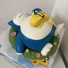 ポケモン　くつろぎタイム　ピカチュウ&カビゴン　フィギュア
