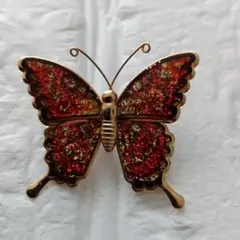 蝶々　モチーフ　ビンテージ　ブローチ