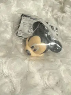 Disney ガチャガチャ　ファッションリング　ミッキーマウス