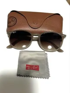 Ray-Ban ベージュ ラウンド型 サングラス