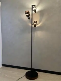 Item thumbnail for item 75b9c721-e54f-4ca8-a561-bf56bb4e3889