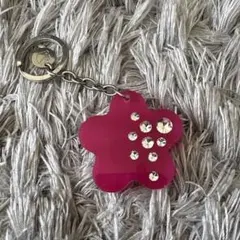 Swarovski ピンク花型キーホルダー