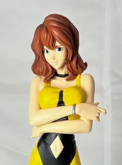 ルパン三世 DX組立式スタイリッシュフィギュア　 峰不二子　イエロー