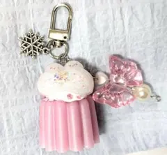 Item thumbnail for item bd2b12db-73f4-4b12-8203-e627a39374a0