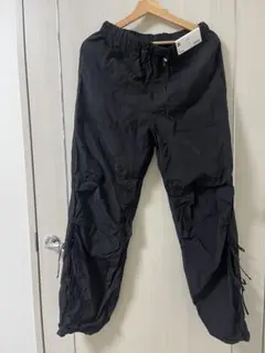 GU テックプルオンパンツ