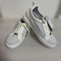 最終価格！！レディーススニーカー　23.5