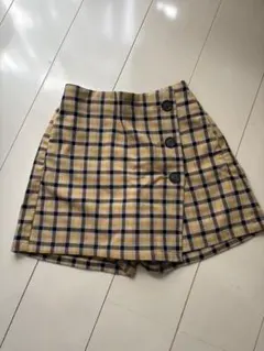 値下げ‼️GUkids女の子☆チェック柄スカート風ショートパンツ