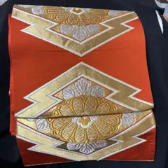 袋帯，新品、美品、正絹、格式高いオレンジ金花柄刺繍 、成人式、結婚式京都、志すい