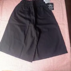 新品　ブラック キュロットパンツ コットン素材　女児120㎝