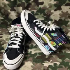 Item thumbnail for item 4878226d-4f86-4103-b137-0751247c893c