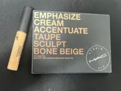 Item thumbnail for item b9ac995e-c795-4ff1-87df-037a64effe12