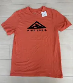 新品タグ付★NIKE★ナイキ★Dri-FIT トレイルランニング半袖Tシャツ★Ｌ