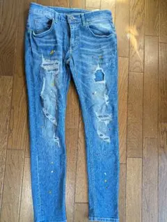 ダメージ加工　デニムパンツ　メンズ