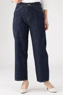 ＫＵＲＯＫＩ軽くてやわらかワイドデニムパンツ S