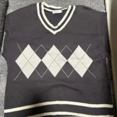 グレー ダイヤモンド柄 ニットベスト