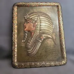 エジプトファラオの金属製装飾品