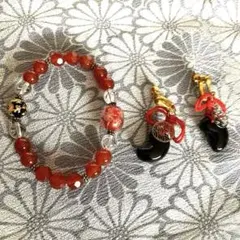 アジアン　和風　デザイン ビーズブレスレットとイヤリングセット　龍　朱　黒　金