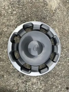 A6940♪トヨタ純正　15インチ　ホイールキャップ　200系　ハイエースなど　レジアスエース　4枚セット トヨタ 純正ホイールキャップ 15インチ ４枚