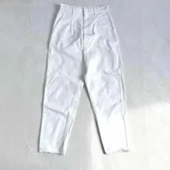 Item thumbnail for item e59feebe-b752-46fb-8f1e-10263ad66a28