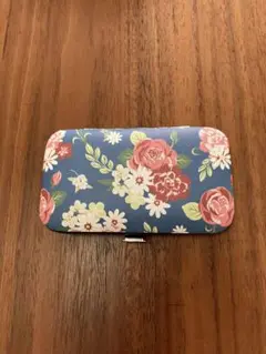 Item thumbnail for item d2415885-cada-403d-b4c7-82c6c655065f