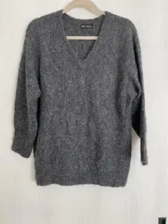 nano universe Vネックニット