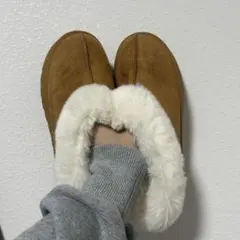 ブラウンファー付きムートンブーツ
