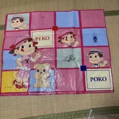 ペコちゃん チェアー レジャーシート 非売品 ペコちゃん オリジナルレジャーシート - メルカリ